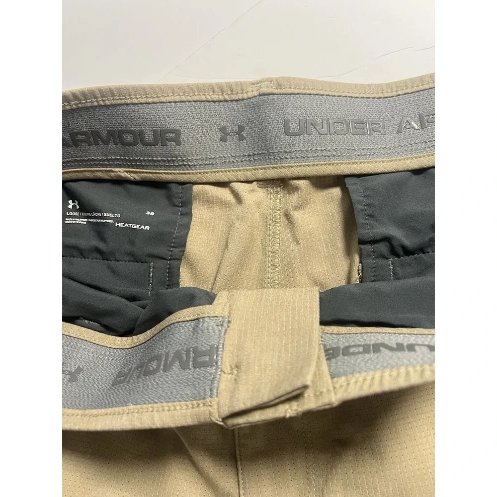 Under Armour Mens Golf Shorts Heat Gear Loose Khaki Sz 38 Active Stretch